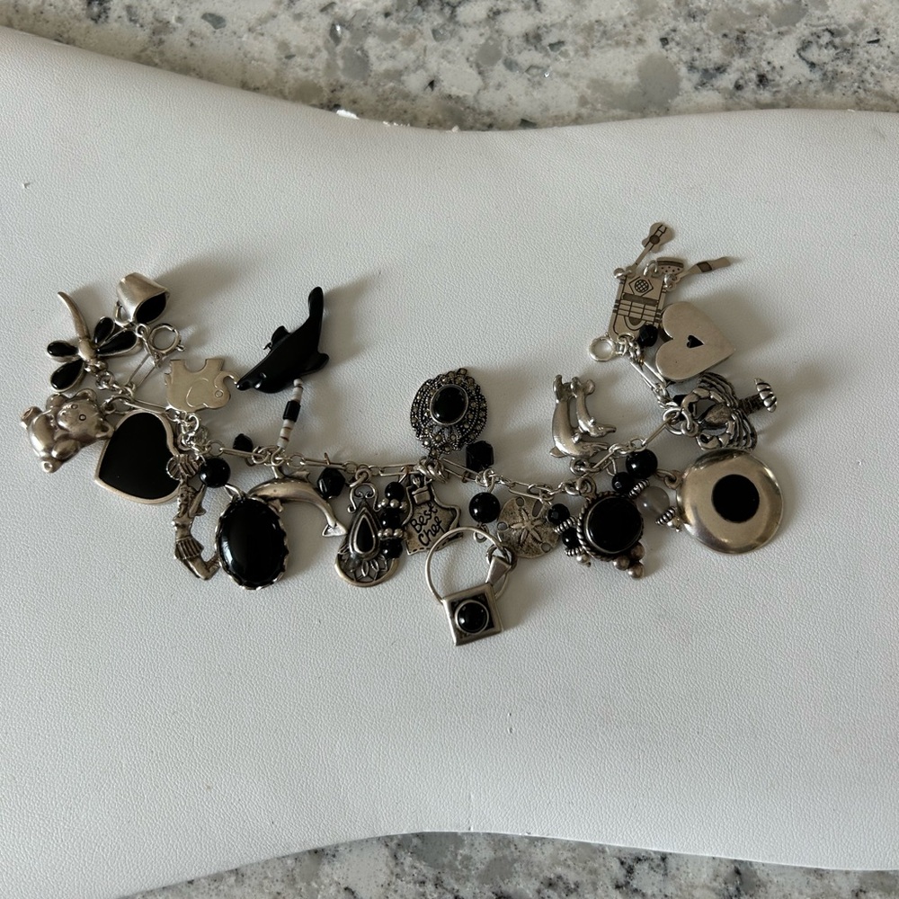 SALE! 925 Sterling Silver Assorted Sterling/Onyx Charm Bracelet 20 Charms 68.31g